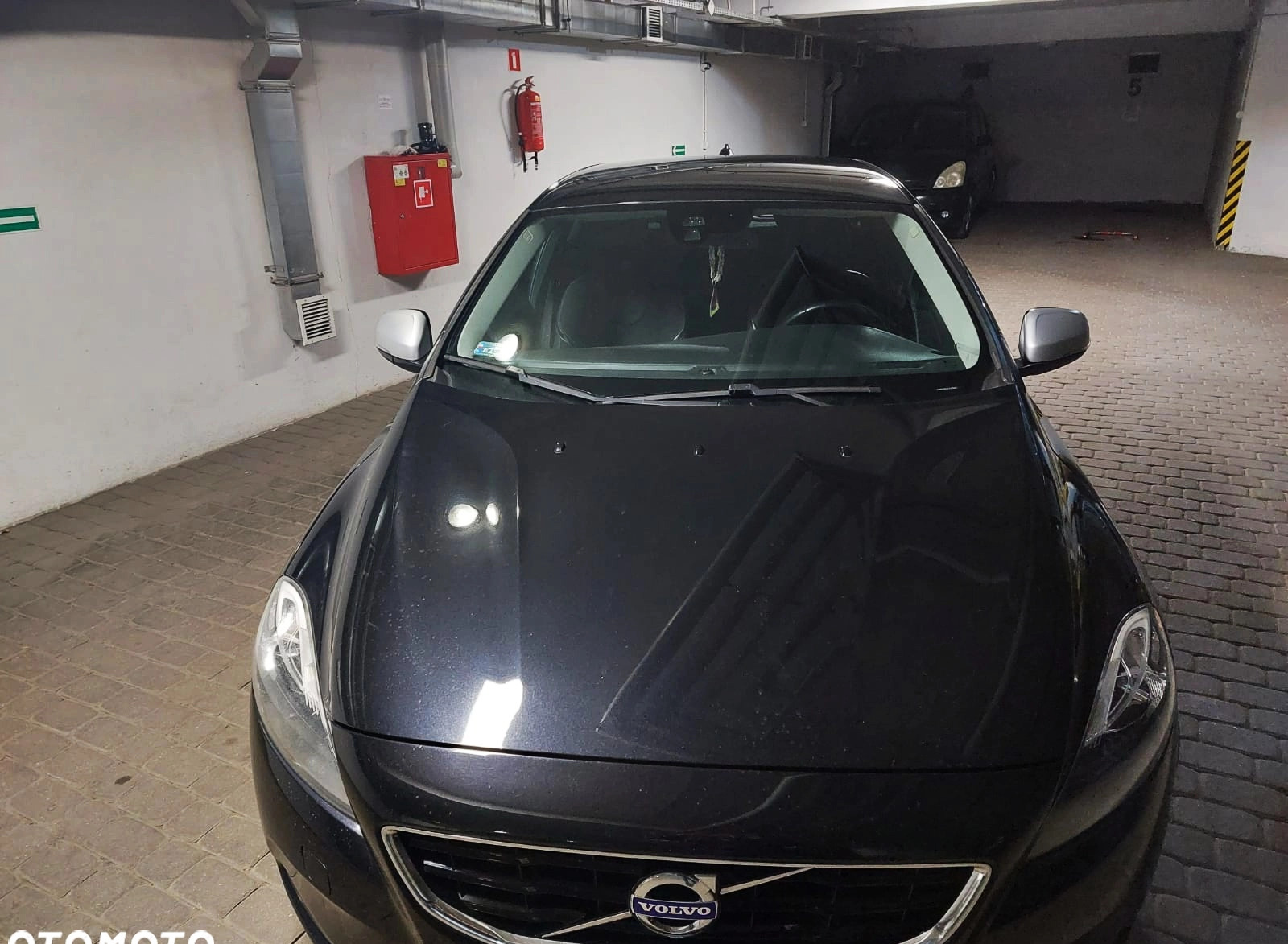 Volvo V40 cena 28500 przebieg: 308000, rok produkcji 2014 z Toruń małe 121